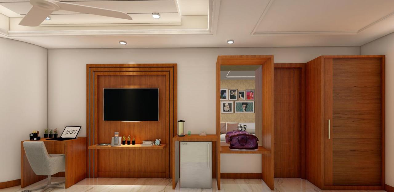 Effotel By Sayaji Dehradun Exterior photo